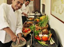 Villa Oost Indies, Professional chef and kitchen